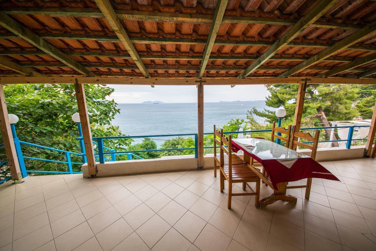 Isi Rooms Vlorë Exterior foto
